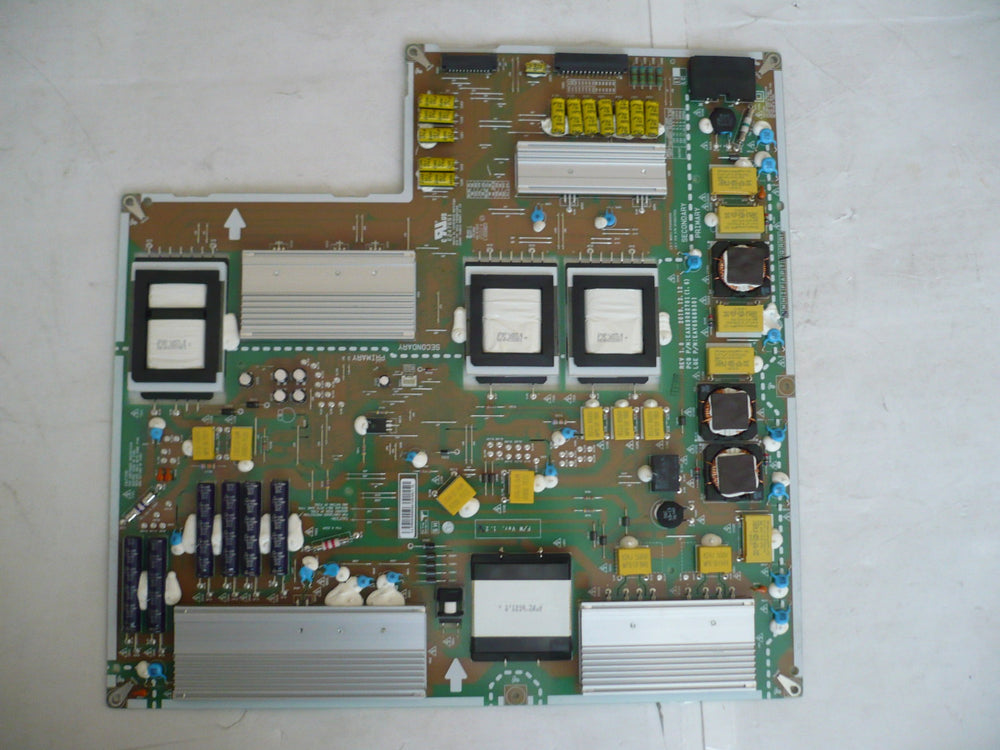 Used TV Akai 27 INCH LCT2715 1080i Widescreen LCD HD-Ready TV