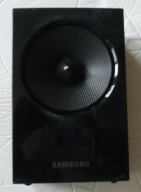 Used Samsung surround  speaker PS-ES3-1